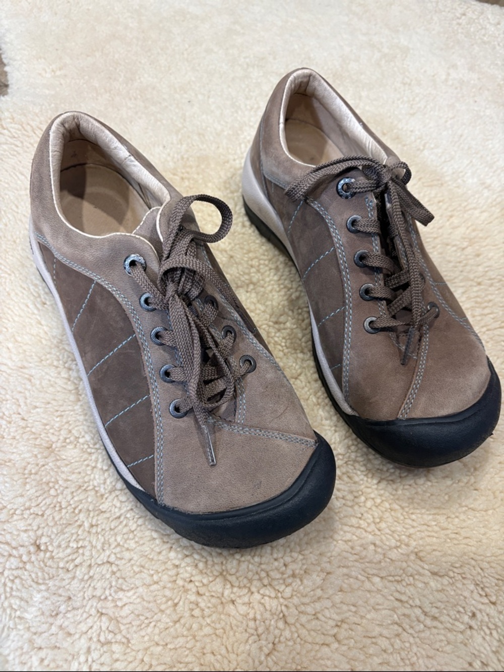Keen Presidio leather lace-up shoes, brown nubuck leather, women’s US 8